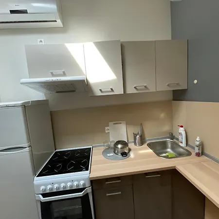 One More Night Apartment, Old Town Apartmán